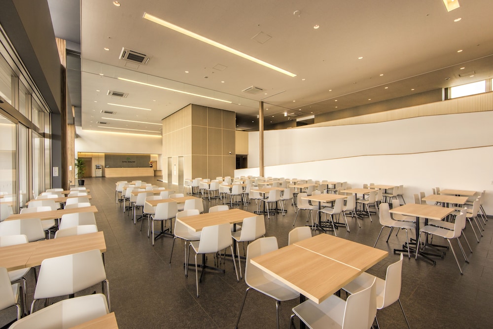 Kansai International Airport Hotel 11 38/54