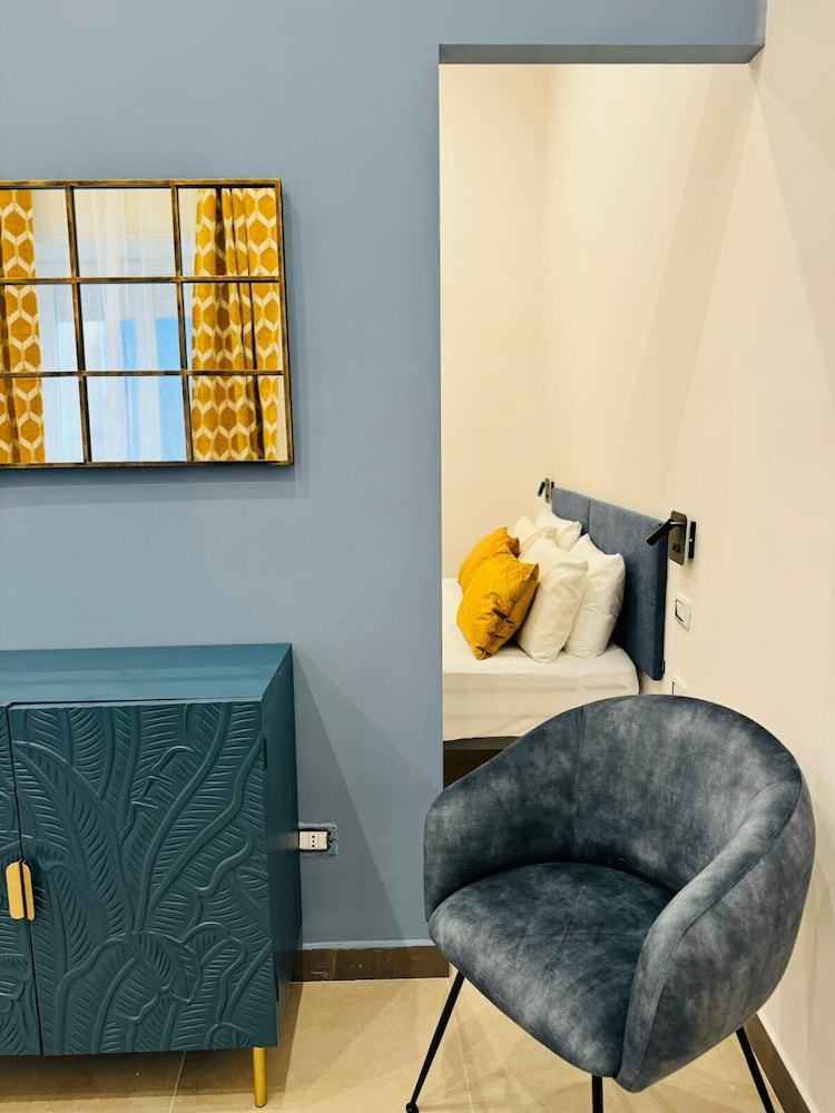 Boutique Hotel Piazza Carita 14/60