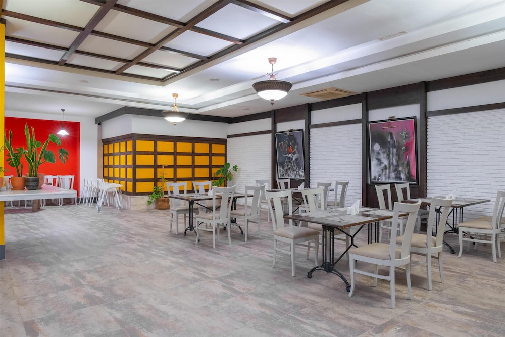 Sural Resort 40/65