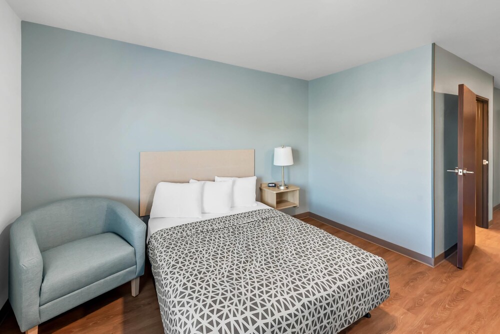 WoodSpring Suites Santee - San Diego Northeast 20/49