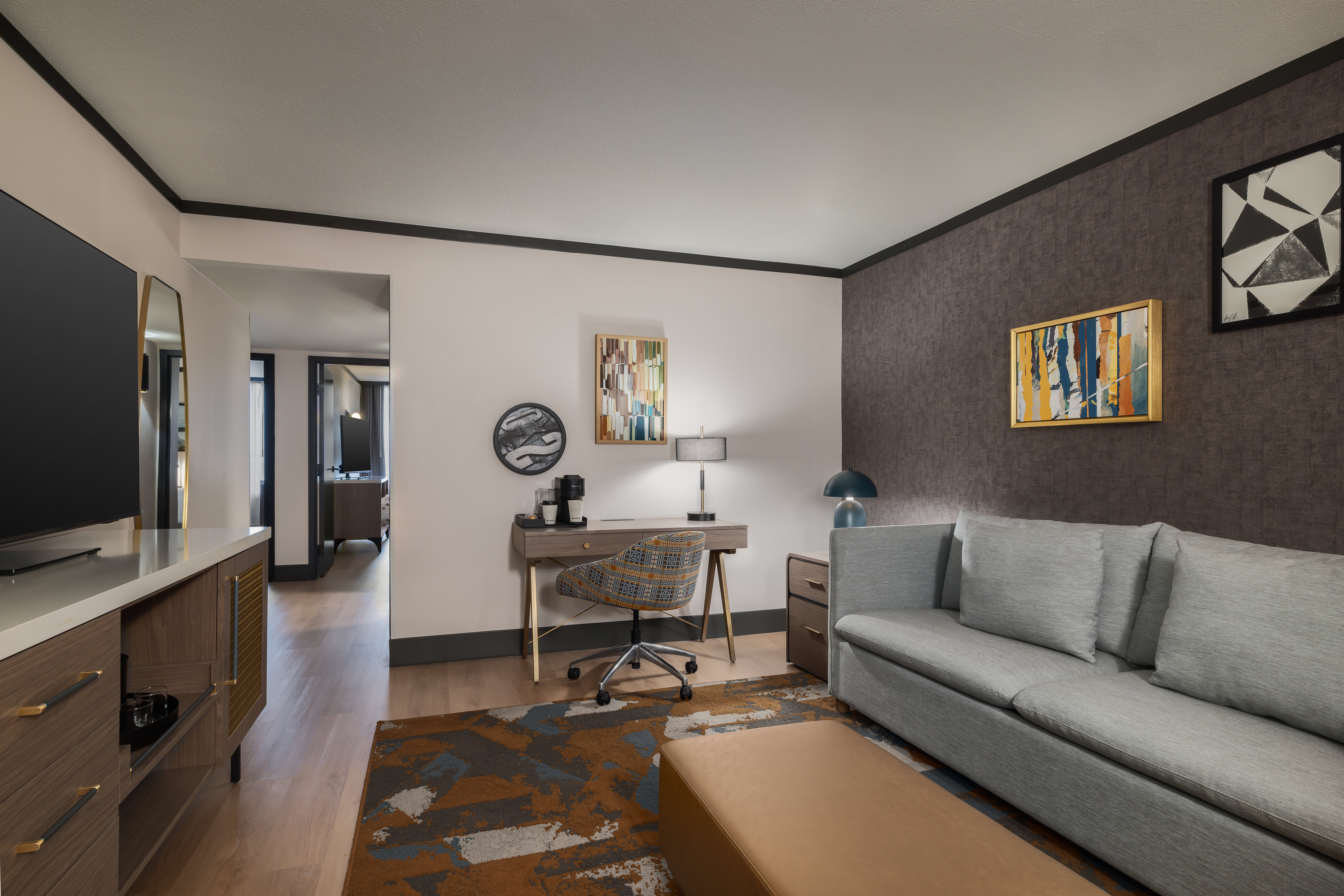 Troy Inn & Suites 40/50