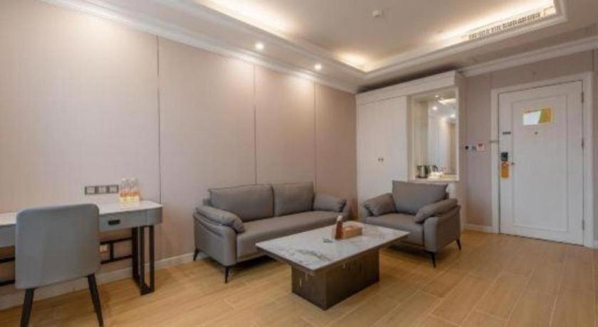 Vienna Hotel (Guangzhou Baiyun University Jinyuan Plaza) 31/54