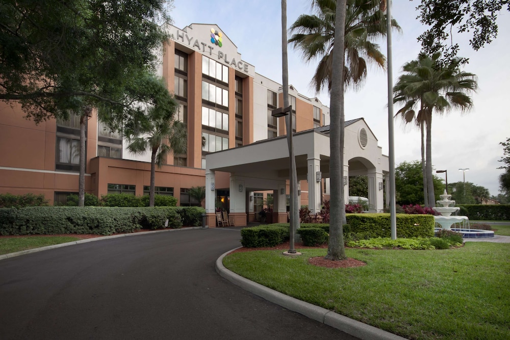 Hyatt Place Tampa Airport/Westshore 74/78