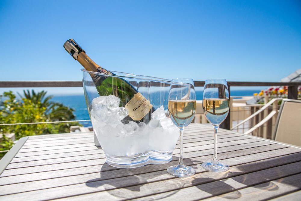 Compass House Boutique Hotel 22/48
