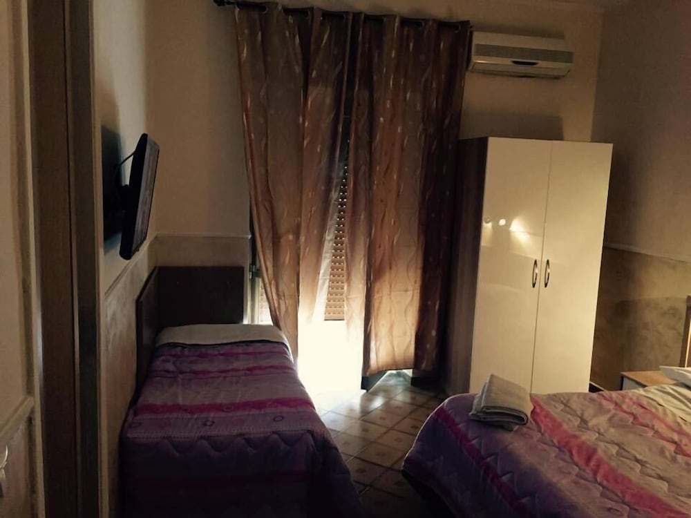 Viola Hotel 15/34