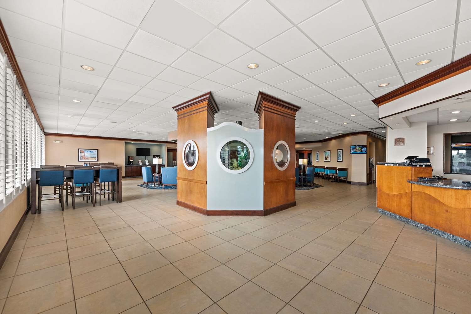 Comfort Inn On The Ocean 2/16