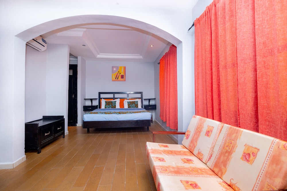 Sunu Hotel 20/37