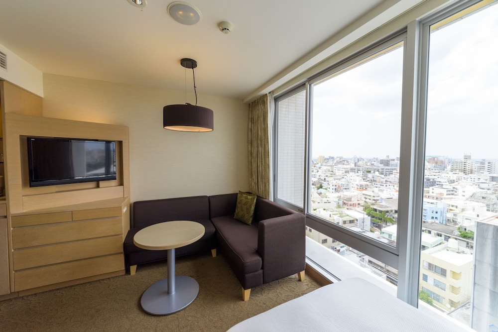 Nishitetsu Resort Inn Naha 46/72