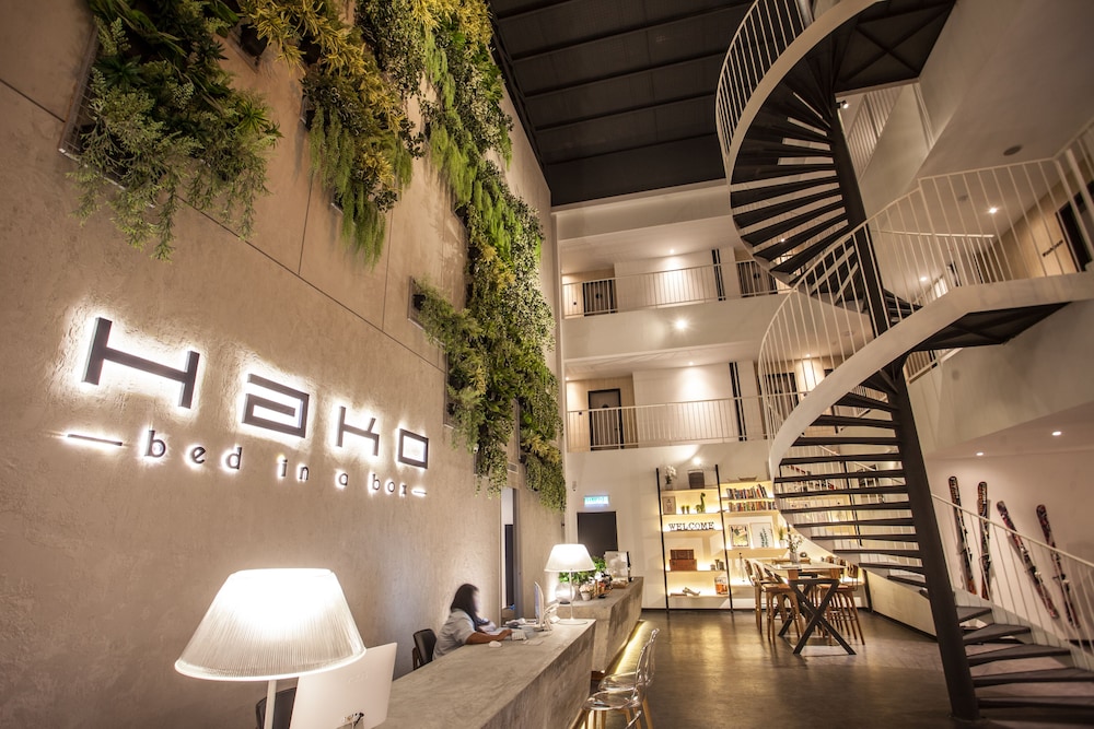 Hako Hotel (Mount Austin) 25/32