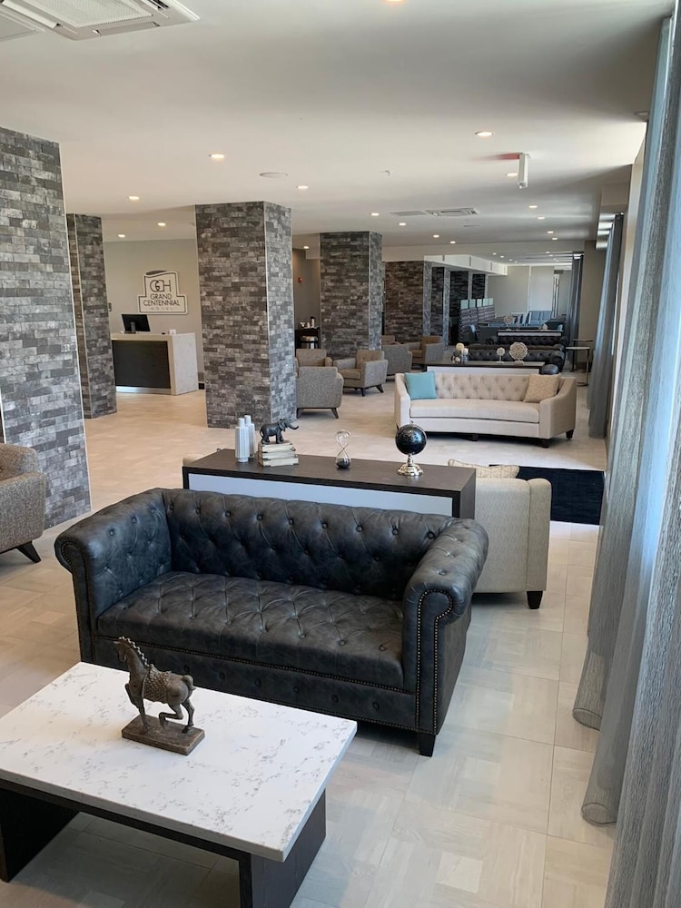 Centennial Plaza Resort Gulfport 3/50