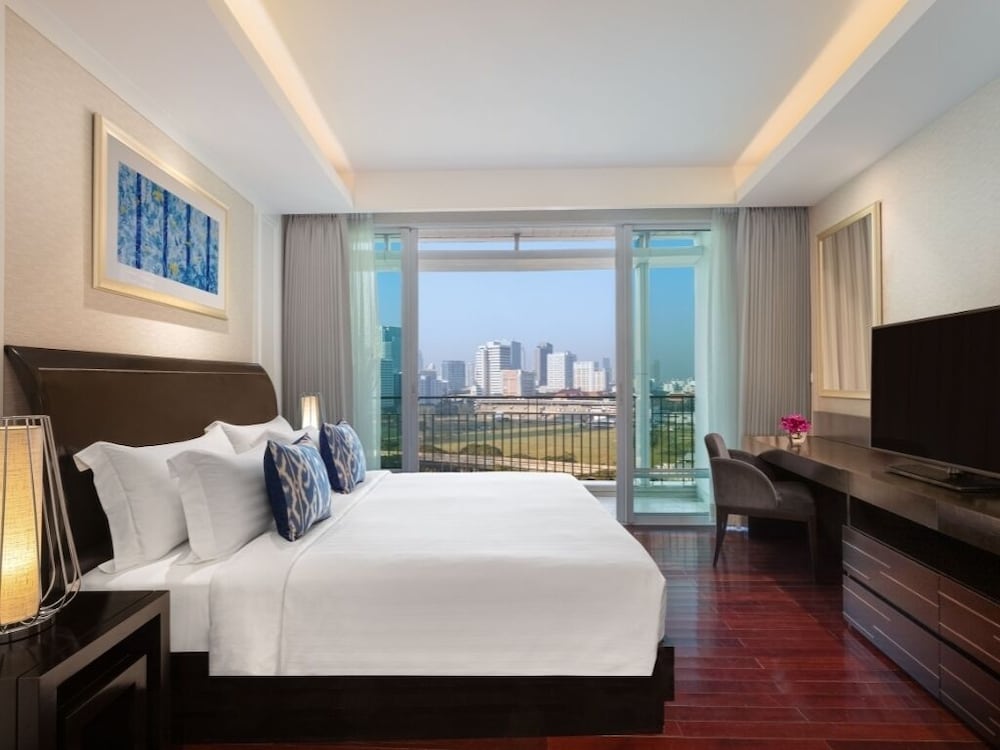 1 BEDROOM, PREMIUM, SUITE, KING BED