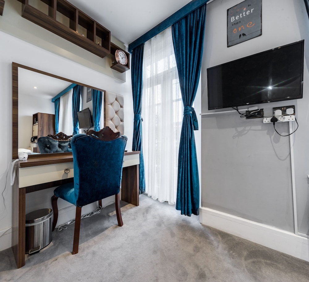 Vilenza Hotel 6/50
