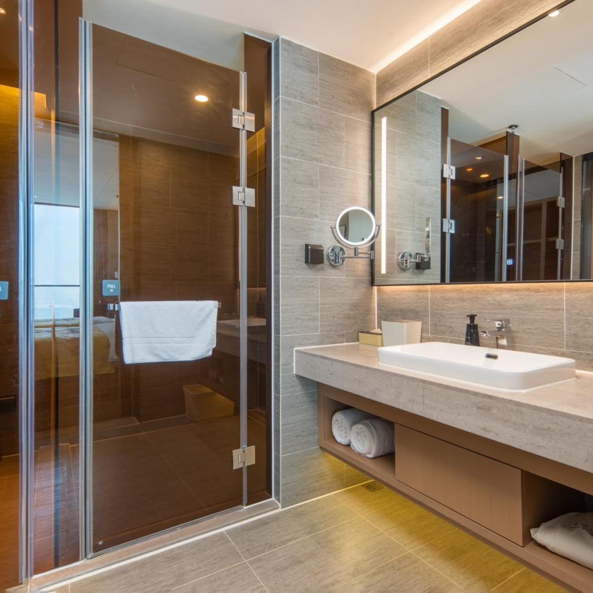 Atour Hotel (Huayi Square, Zhongshan Old Town) 58/60