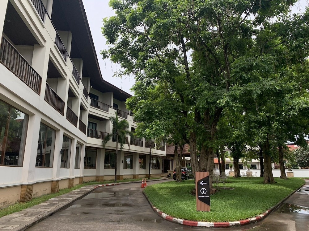 President Hotel Udonthani 40/55