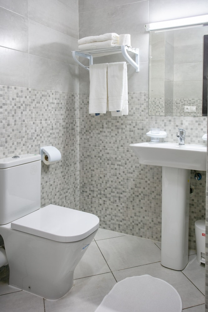L Escale Appart Hotel 66/67