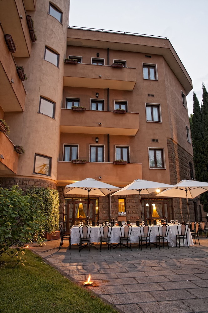 Hotel Cilicia 7/51