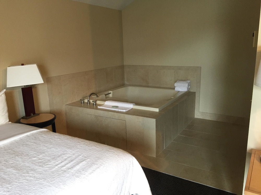 Best Western River Terrace 12/43