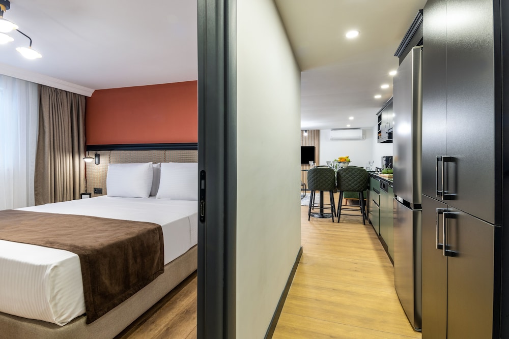 1 BEDROOM, ECONOMY, APARTMENT