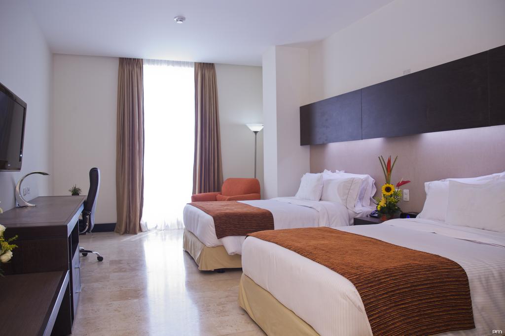 SUPERIOR, TWIN BEDS