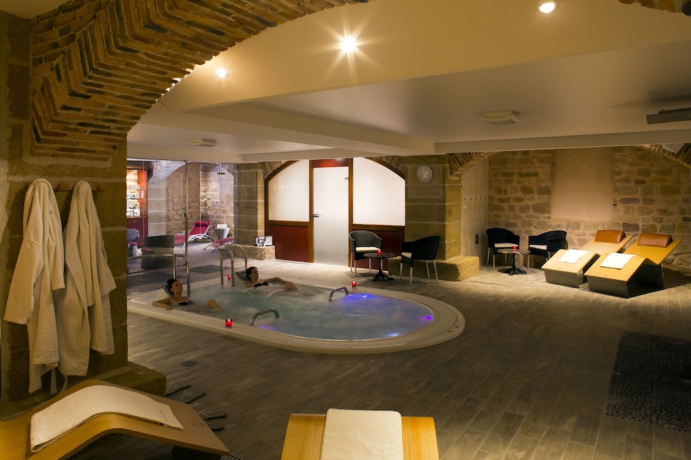 Mercure Moulins Centre Hotel de Paris 36/75