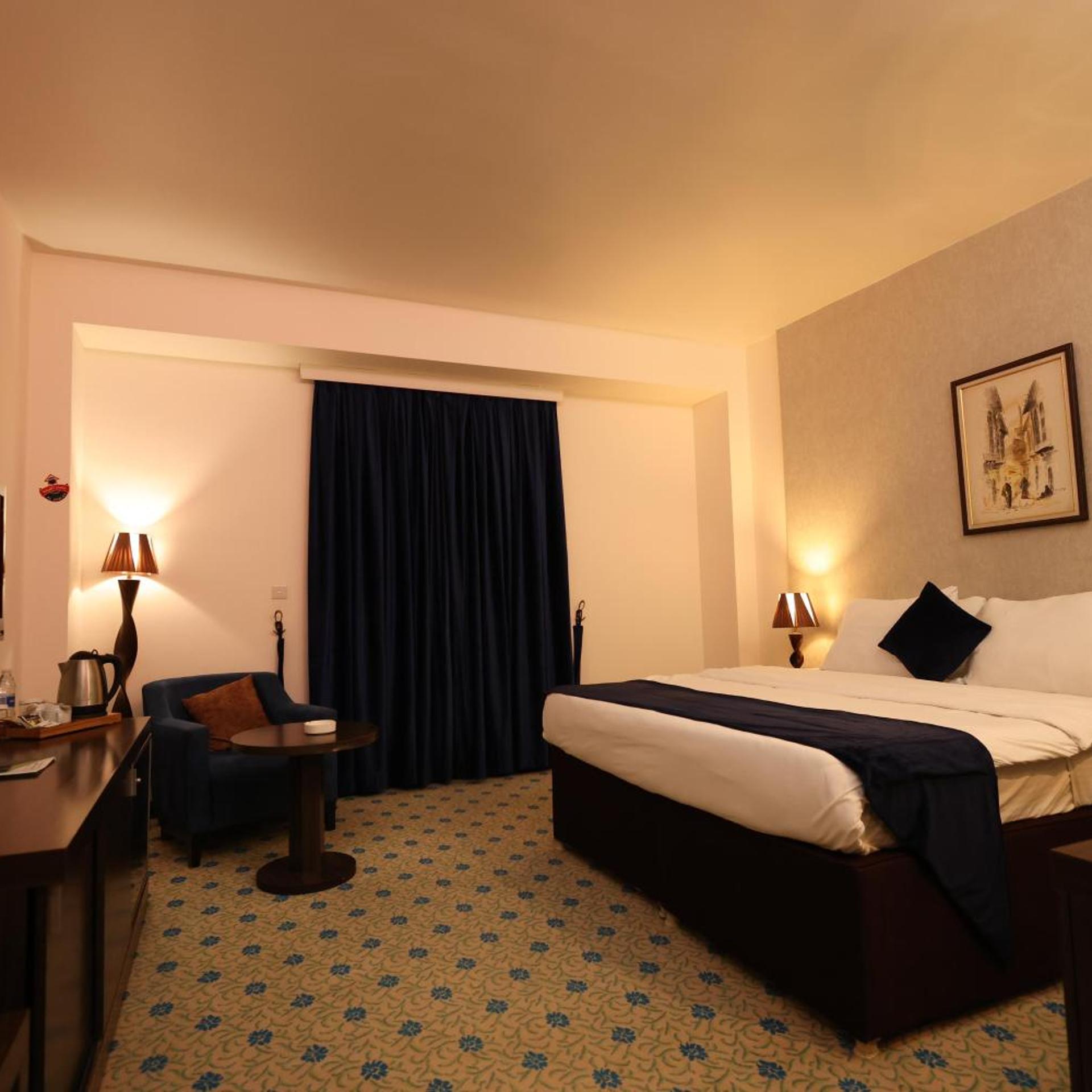 Baghdad International Hotel 33/71