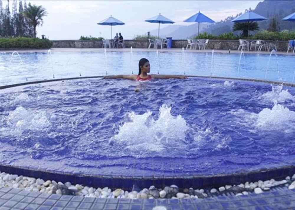 Hotel Niagara Parapat 11/22