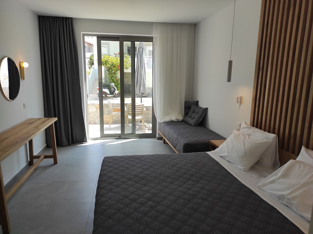 Melissa Apartments, Studios & Suites 23/60