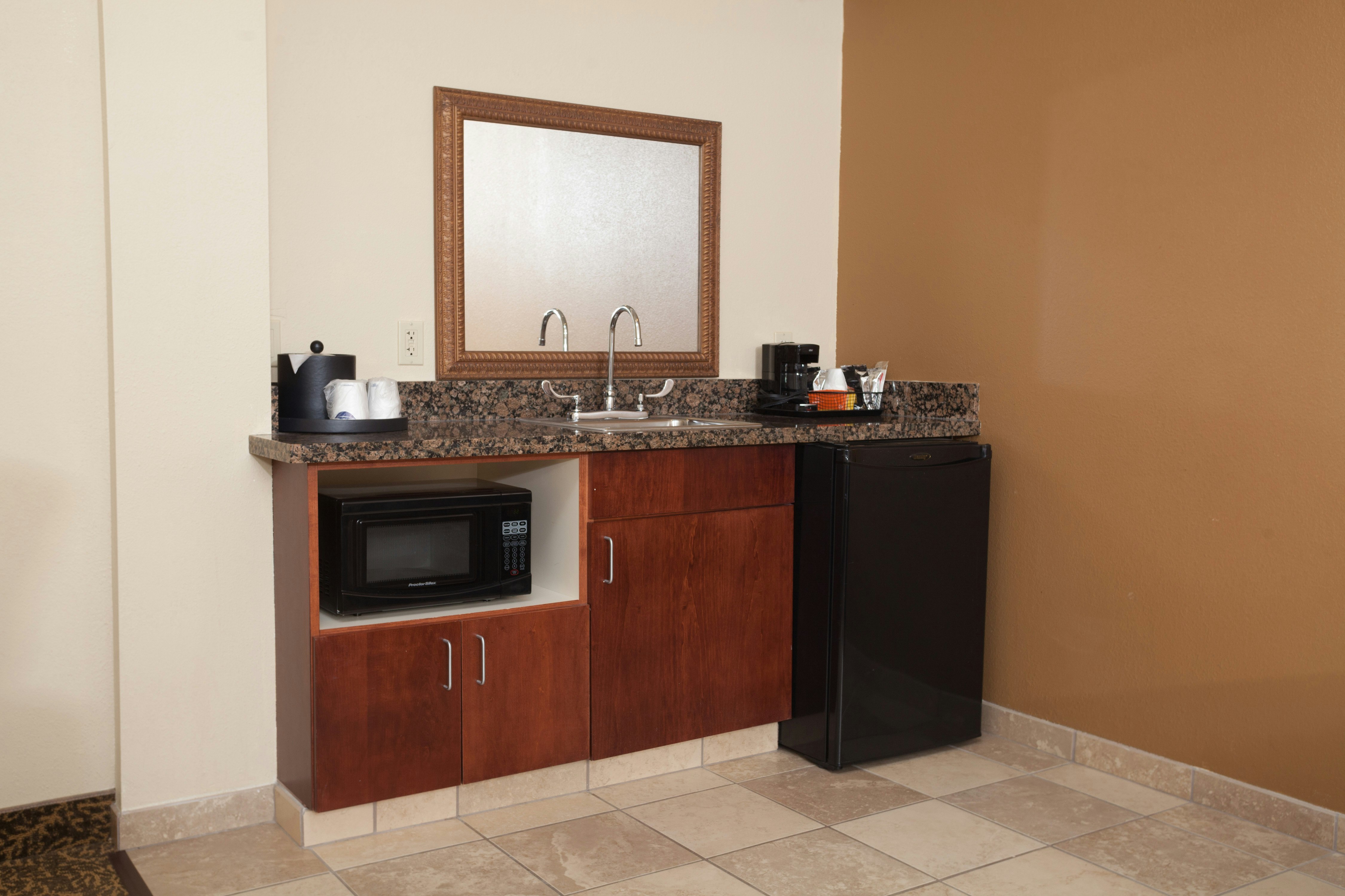 Hampton Inn Oneonta 2/10