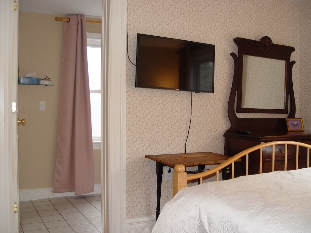 Surfside Inn 42/50