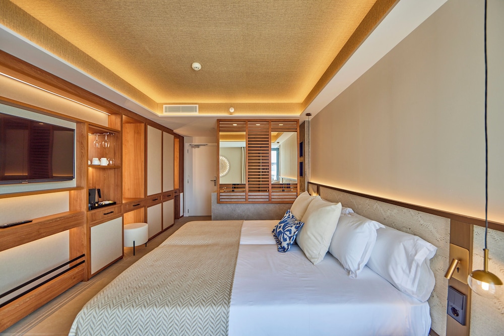 Universal Hotel Don Leon 14/71