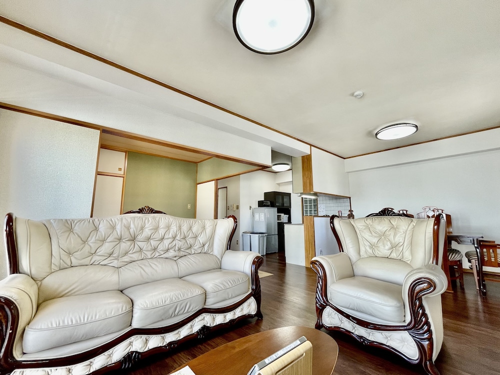 Hotel Tenshi Kan Kumoji 36/57