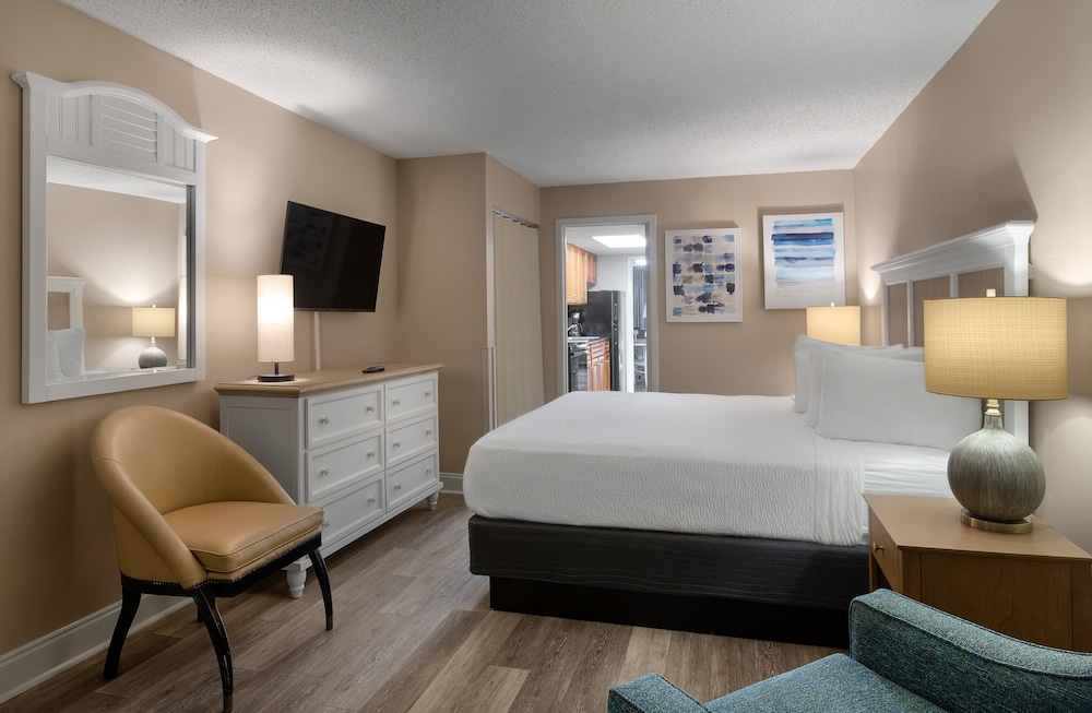 EXECUTIVE, SUITE, OCEAN FRONT