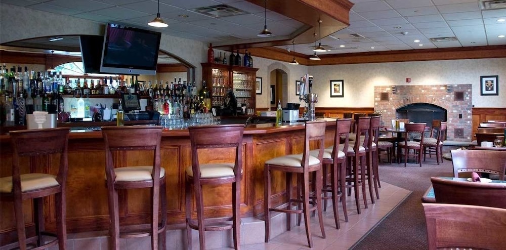 Winnapaug Inn 34/54
