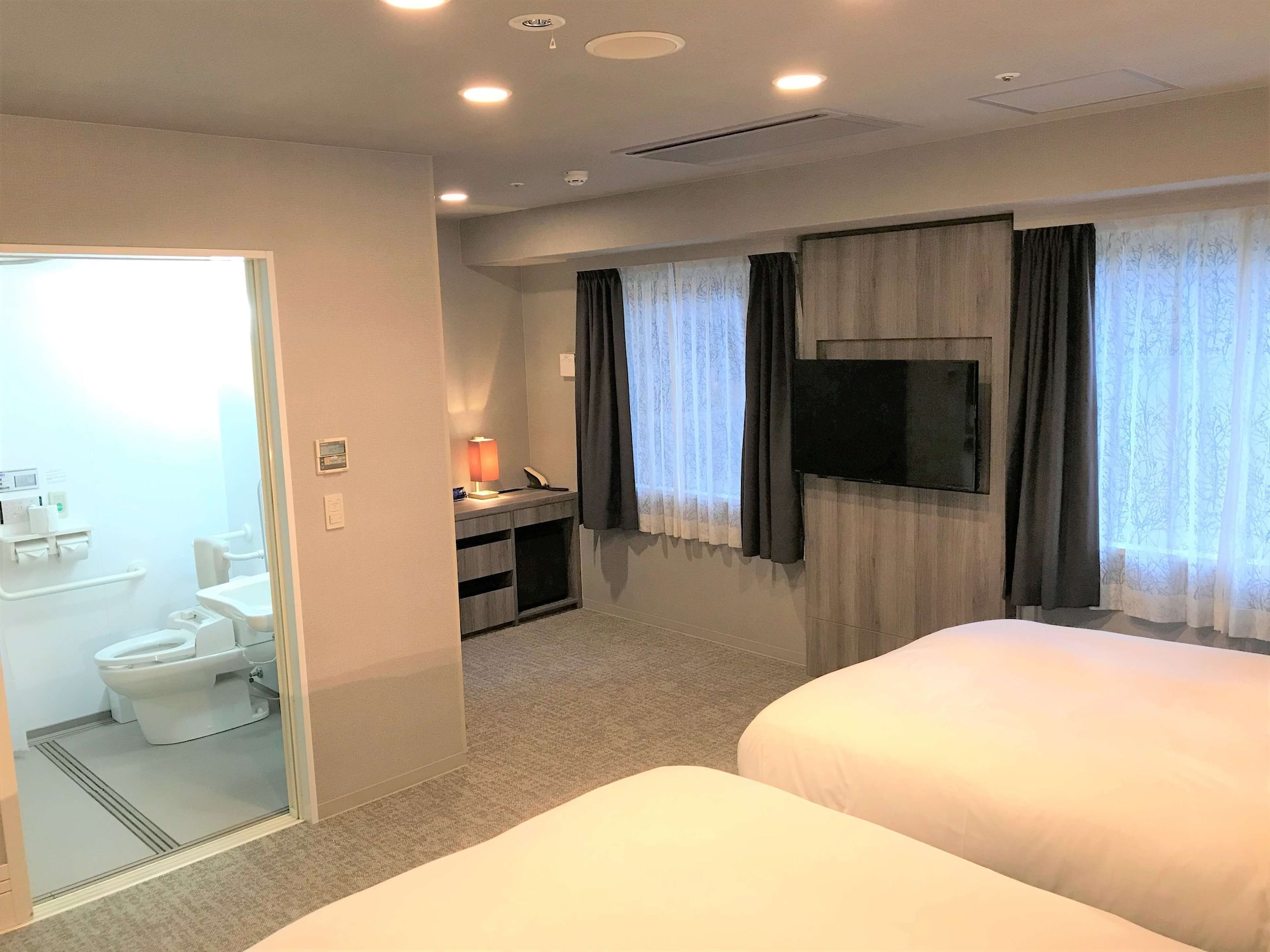 غرفة بريميير بسريرين منفصلين، Best Western Fino Shinsaibashi 5/8