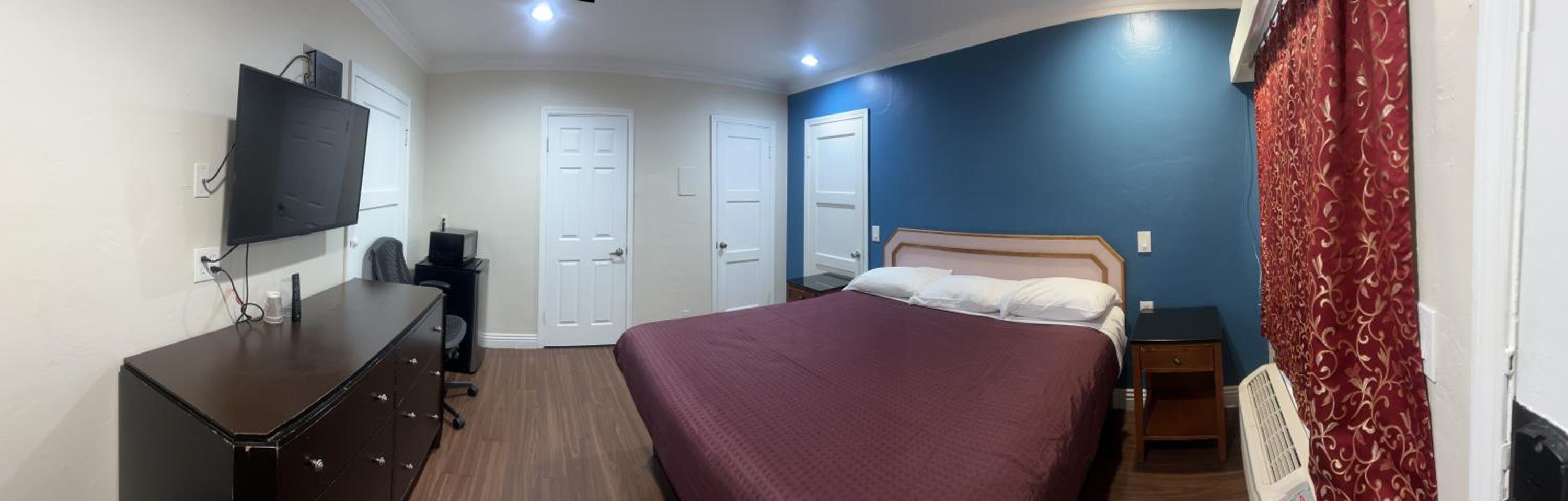 غرفة بسرير كينج، Harris Motel 10/10