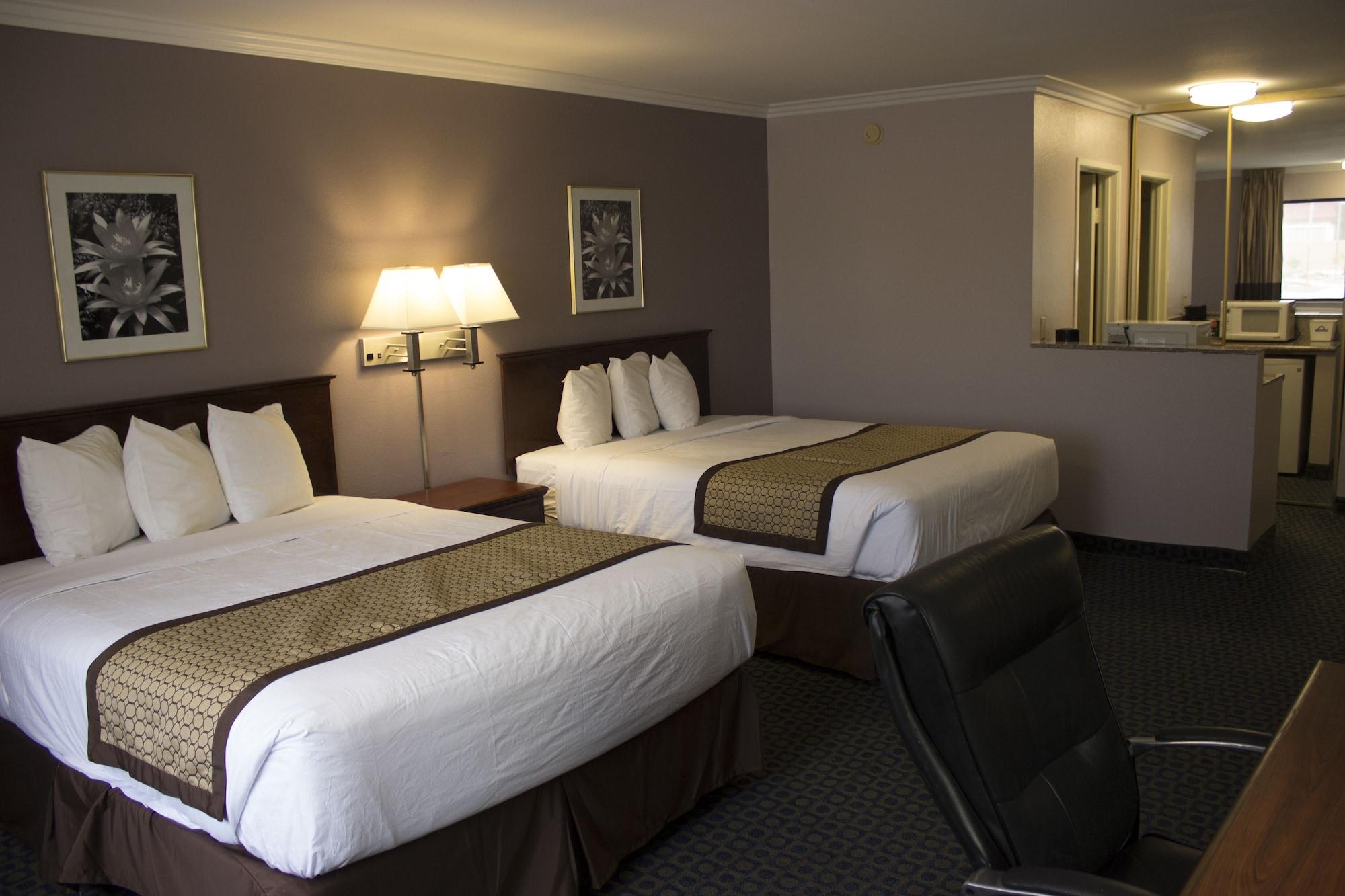 Room, Multiple Beds