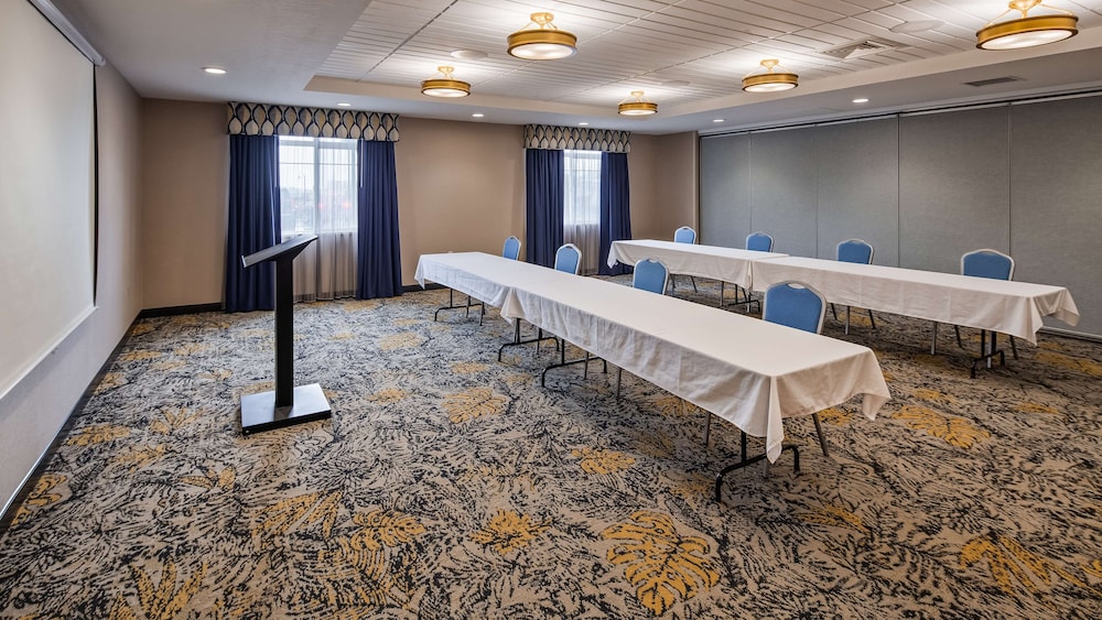 Best Western Plus Grant Creek Inn 38/40
