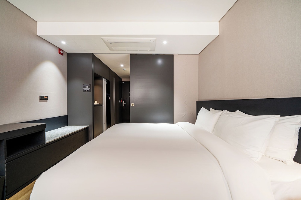 Rivertain Hotel Gyeongju 11/59