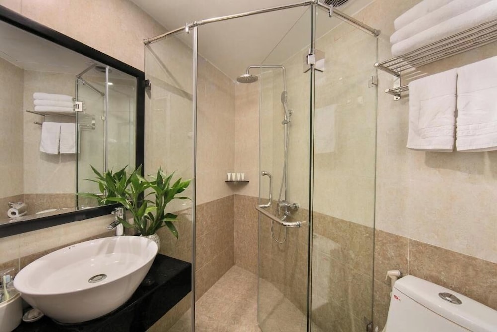 Serenity Diamond Hotel 21/22