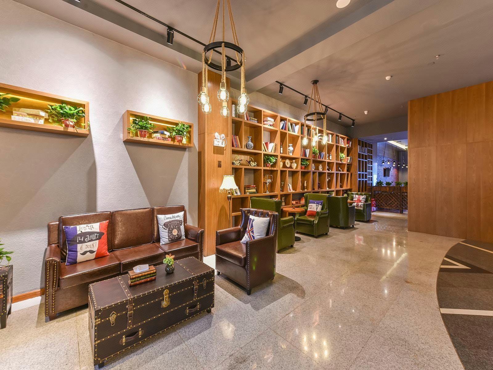 James Joyce Coffetel (Beijing South Railway Station Guanganmen South Street Branch) 33/41