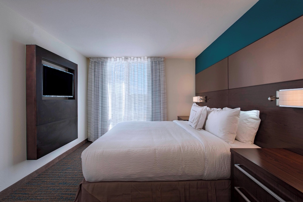 RESIDENCE INN JACKSON THE DISTRICT AT EASTOVER 16/63