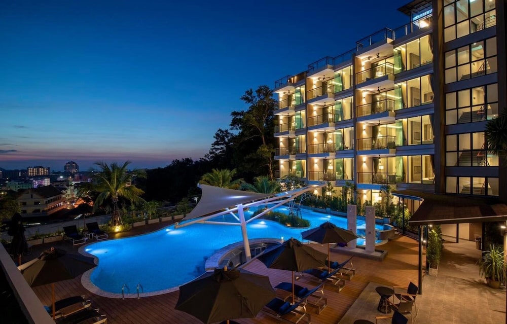 Skyview Resort Phuket 7/78