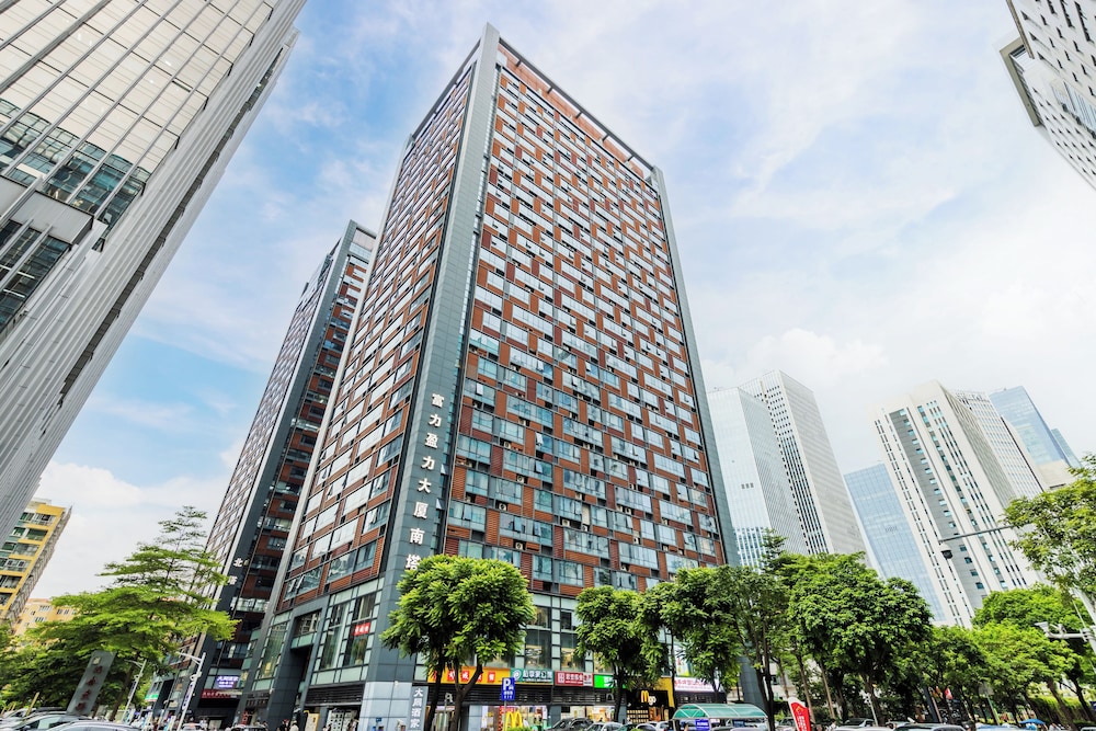 Private-Enjoyed Home ApartHotel - R&amp;F Stanley Apartment 2/50