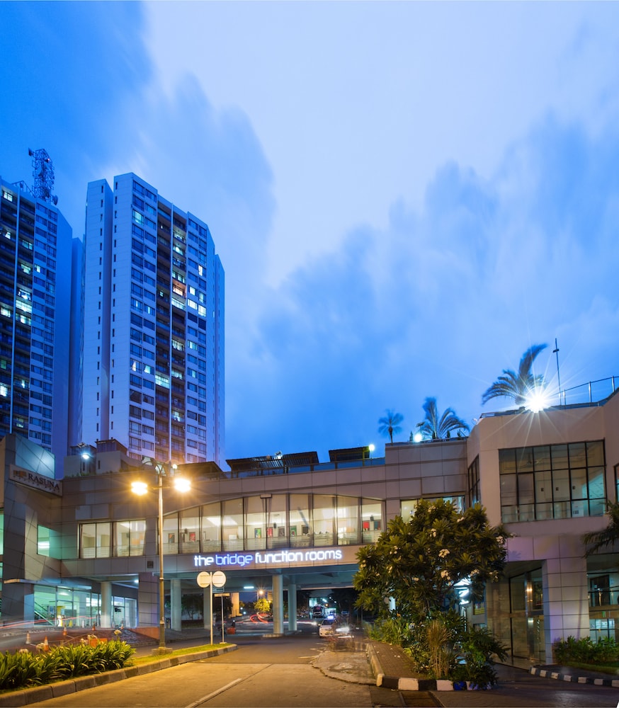 Horison Ultima Suite and Residence Rasuna in JAKARTA