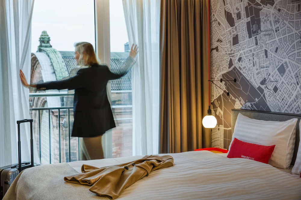 IntercityHotel Wiesbaden 17/50