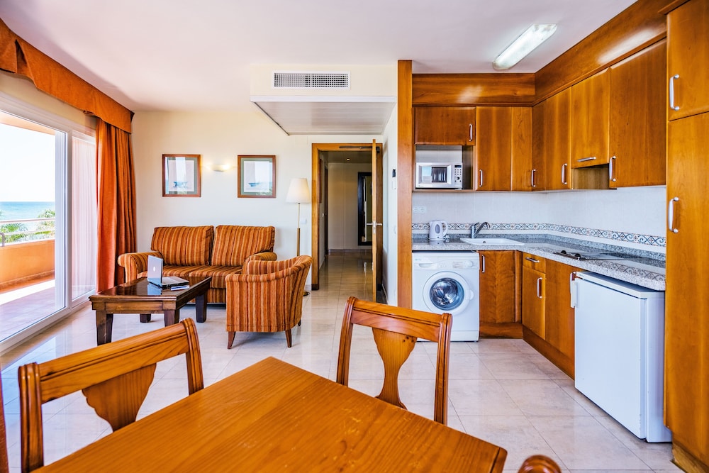 Sunway Playa Golf Sitges 5/71