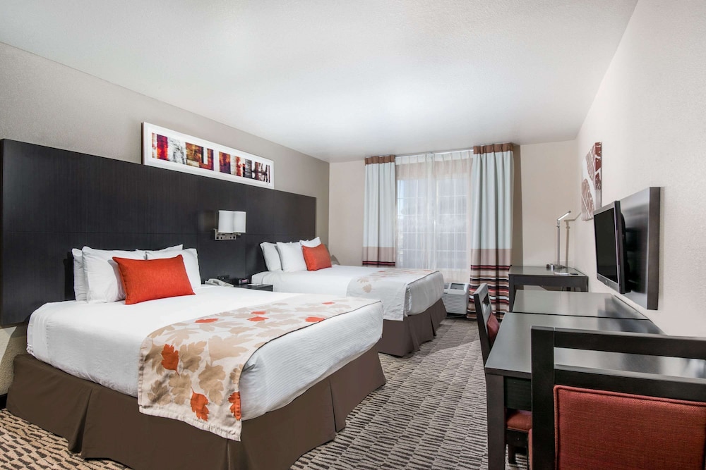 Hawthorn Suites by Wyndham Las Vegas/Henderson 7/28
