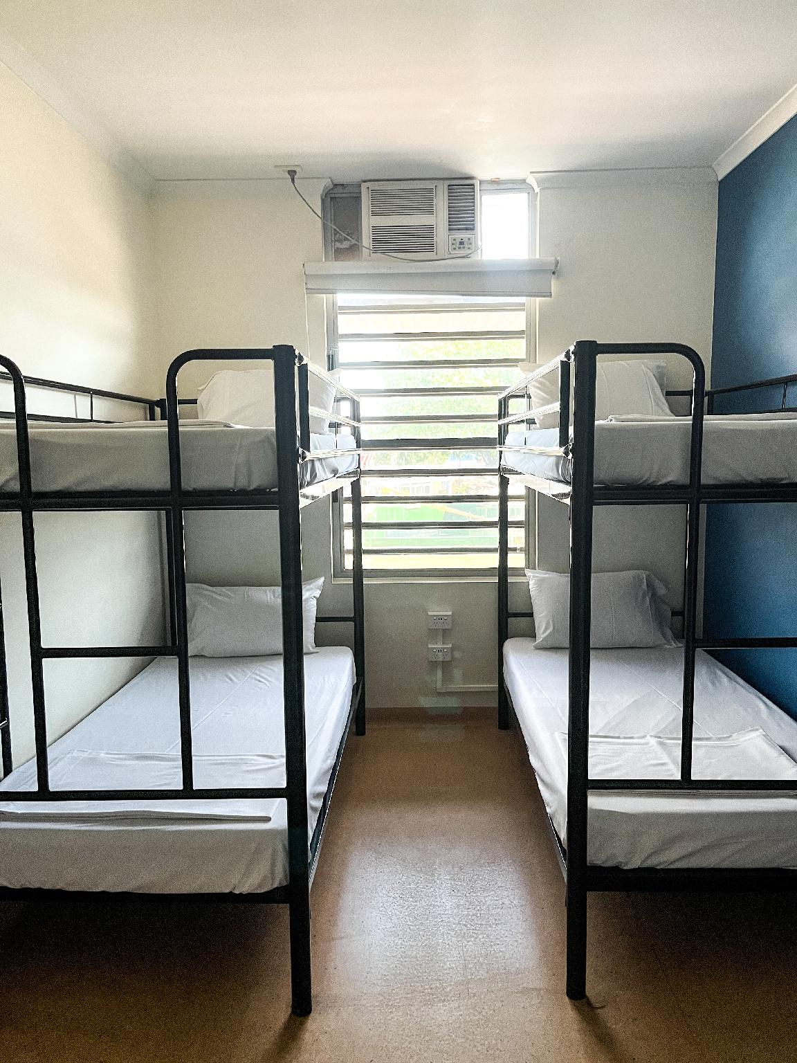 Room at MOM Darwin, DARWIN