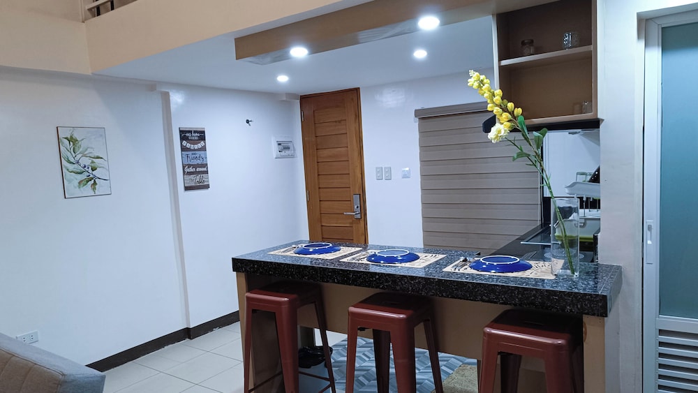 FB DORMITEL SUITES 38/50