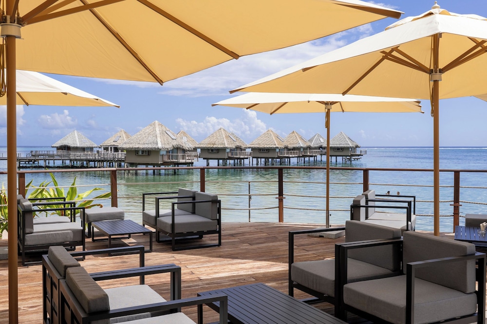 Tahiti Ia Ora Beach Resort 57/83